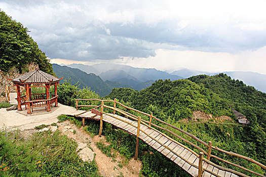 du doan m nam